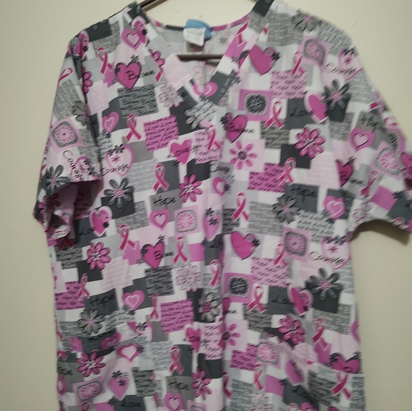 Scrub H.Q. Breast Cancer Scrub Top - Picture 1 of 6